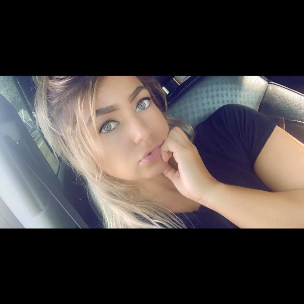 Meet your Posher, Leah